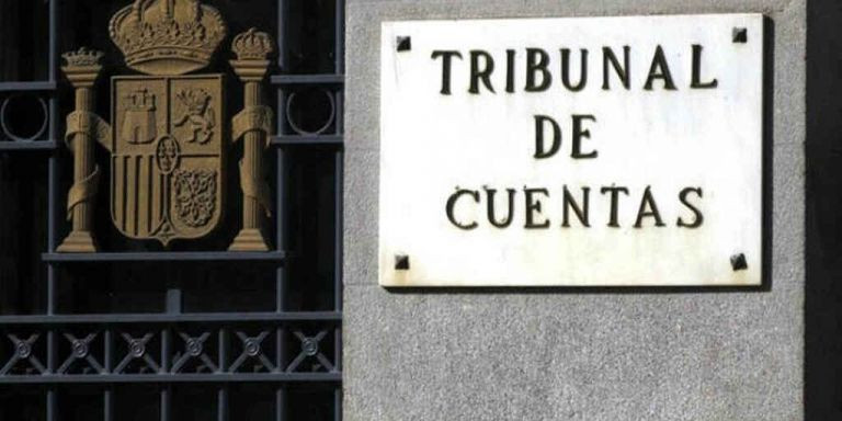 Cartel en la sede del Tribunal de Cuentas / EFE