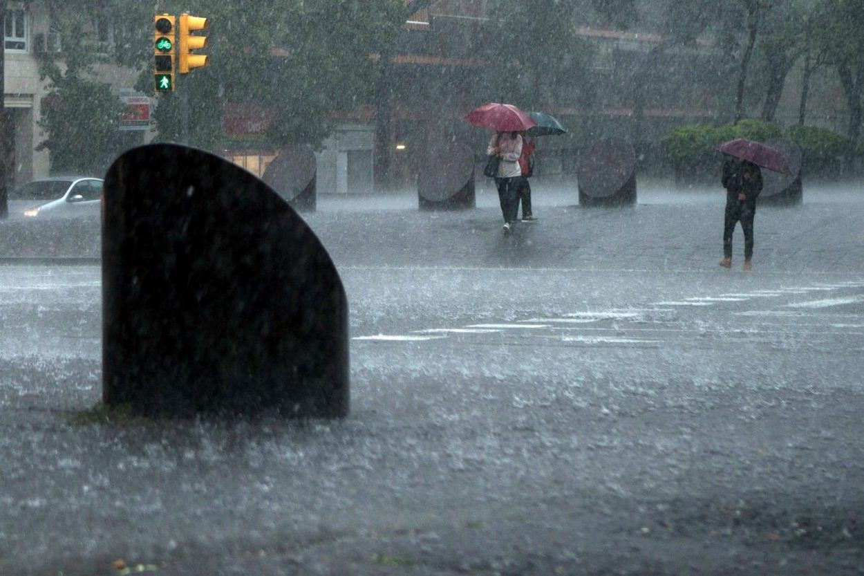 Episodio de fuertes lluvias en Barcelona / EFE