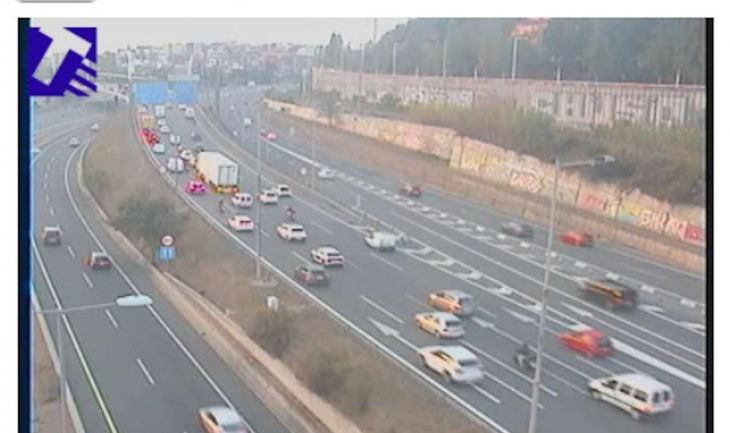 Congestión registrada a primera hora de la mañana en el Nus de la Trinitat / SCT