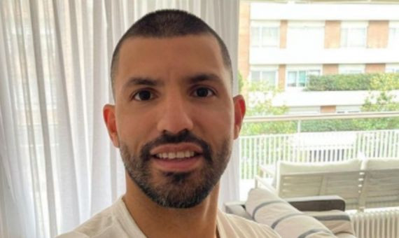 El nuevo 'look' del 'Kun' Agüero / RRSS