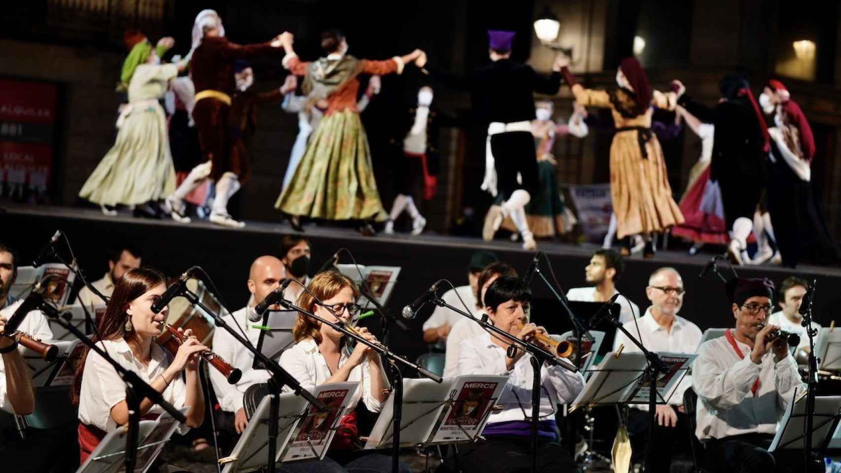 El 'Toc d'inici' de la Mercè, este jueves en la plaza de Sant Jaume; las actividades y conciertos necesitan de reserva / AYUNTAMIENTO DE BARCELONA