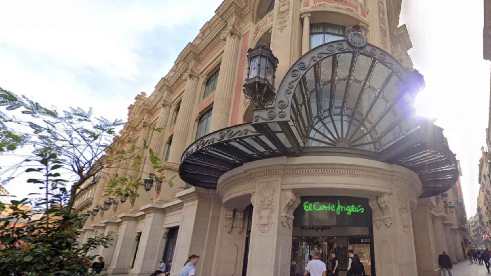 Cierra El Corte Inglés de Portal de l'Àngel en Barcelona / GOOGLE MAPS