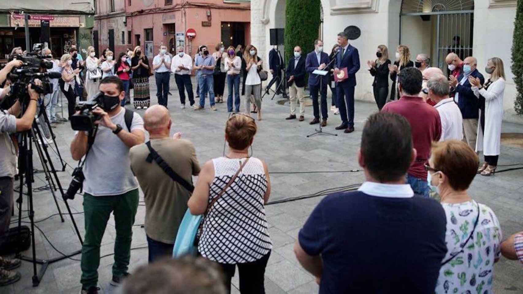 Concentración de repulsa en Badalona por la violación en grupo a una mujer / AYUNTAMIENTO DE BADALONA