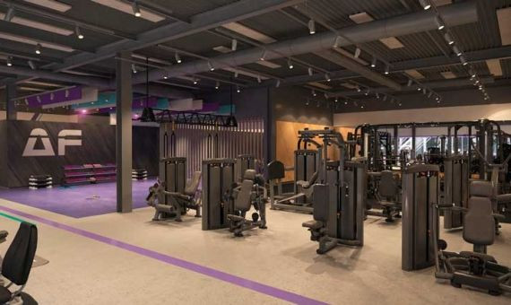 Interior del Anytime Fitness en Barcelona / ANYTIME FITNESS