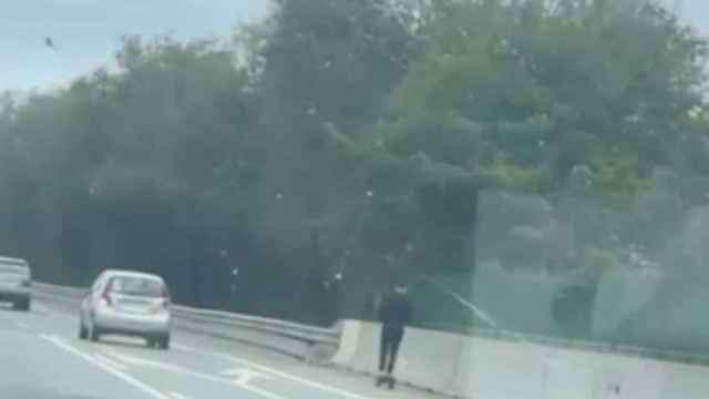 Un patinete eléctrico en la Ronda de Litoral de Barcelona / INSTAGRAM