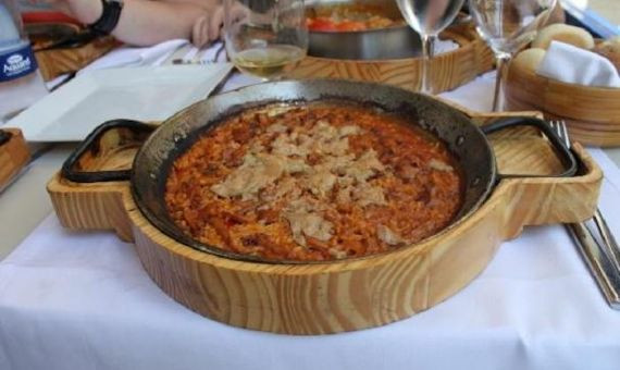 ARROCES Y VERMUT TÍPICO