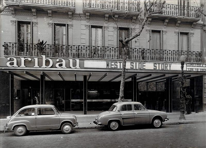 El cine Aribau, en los años 60 / EFE