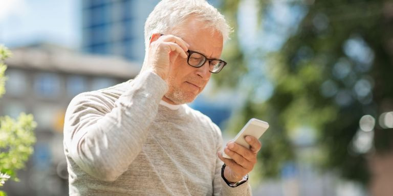 Los gobiernos locales trabajan para facilitar las gestiones a la ciudadanía, a las entidades y a las empresas / SHUTTERSTOCK