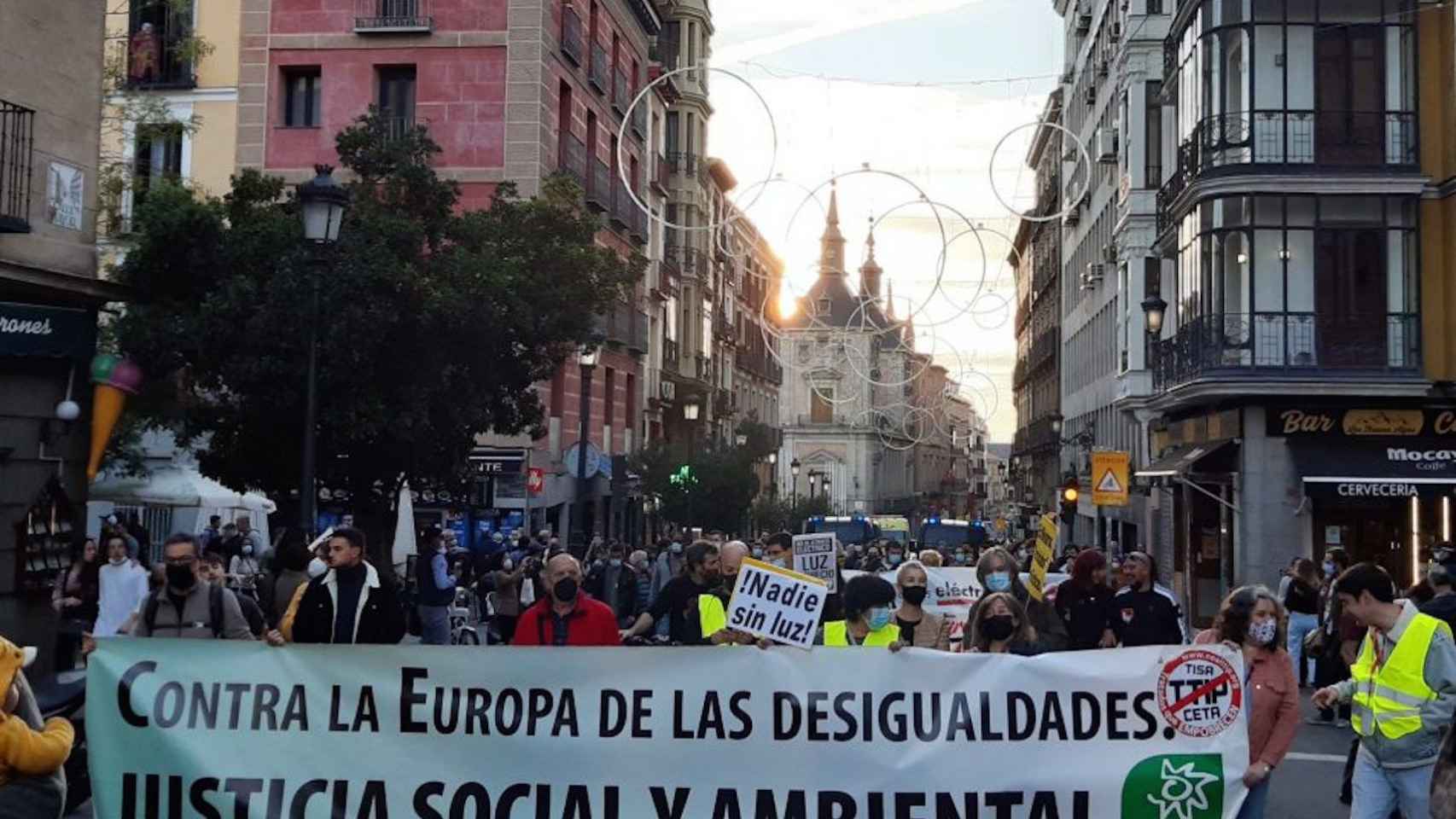 Manifestación contra la subida del precio de la luz en una imagen de archivo / REDES SOCIALES