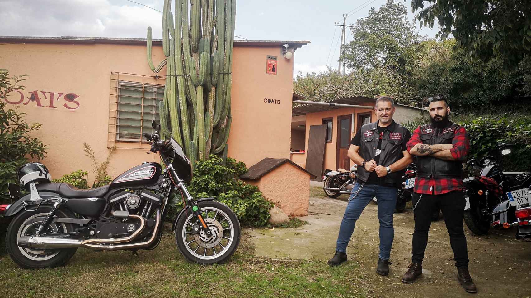 Jordi García (izquierda) y Ruben Cabello en la sede de Goats Granollers el pasado domingo / GUILLEM ANDRÉS