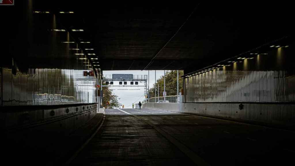 Acceso al túnel de Glòries / PABLO MIRANZO