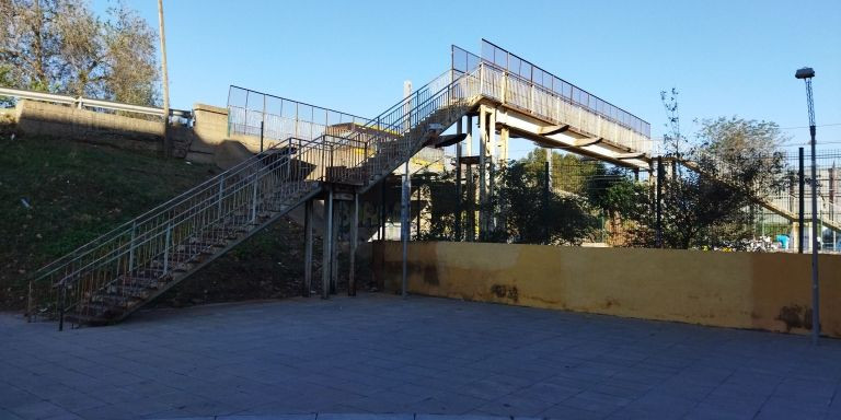 El puente de la vía Trajana, desde la calle de Santander / METRÓPOLI - JS