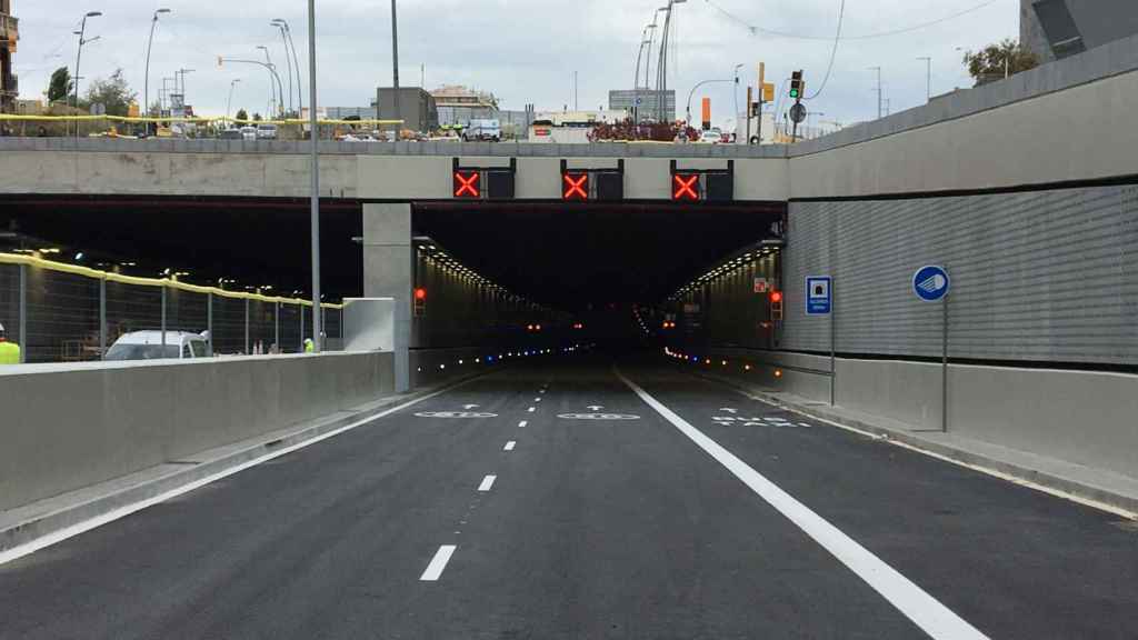 Acceso al túnel de Glòries / METRÓPOLI