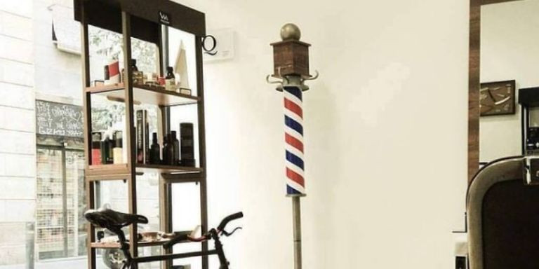 Decoración de la barbería Vicenç Moretó / VICENÇ MORETÓ