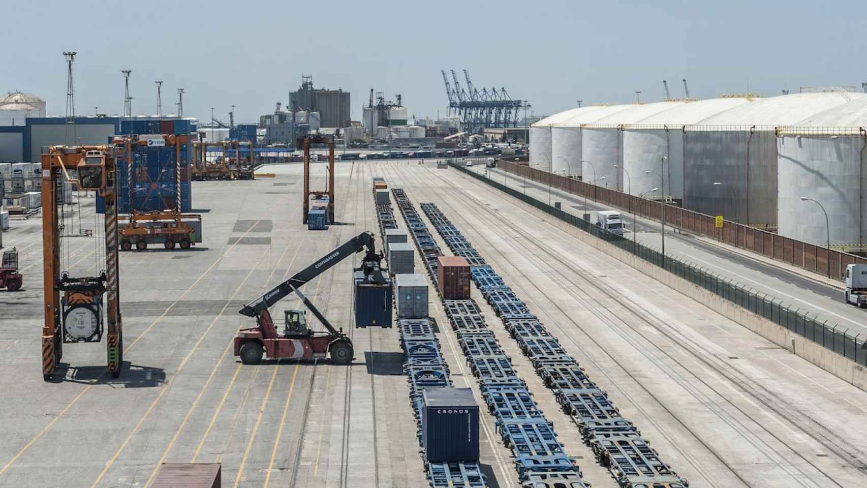 Una de las terminales ferroviarias ya existentes en el Port de Barcelona / APM TERMINALS