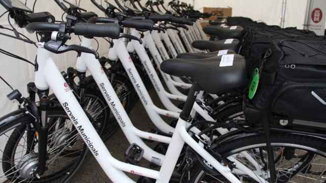 Bicicletas eléctricas que la Diputación de Barcelona ha entregado a 79 ayuntamientos de la demarcación / DIPUTACIÓN DE BARCELONA