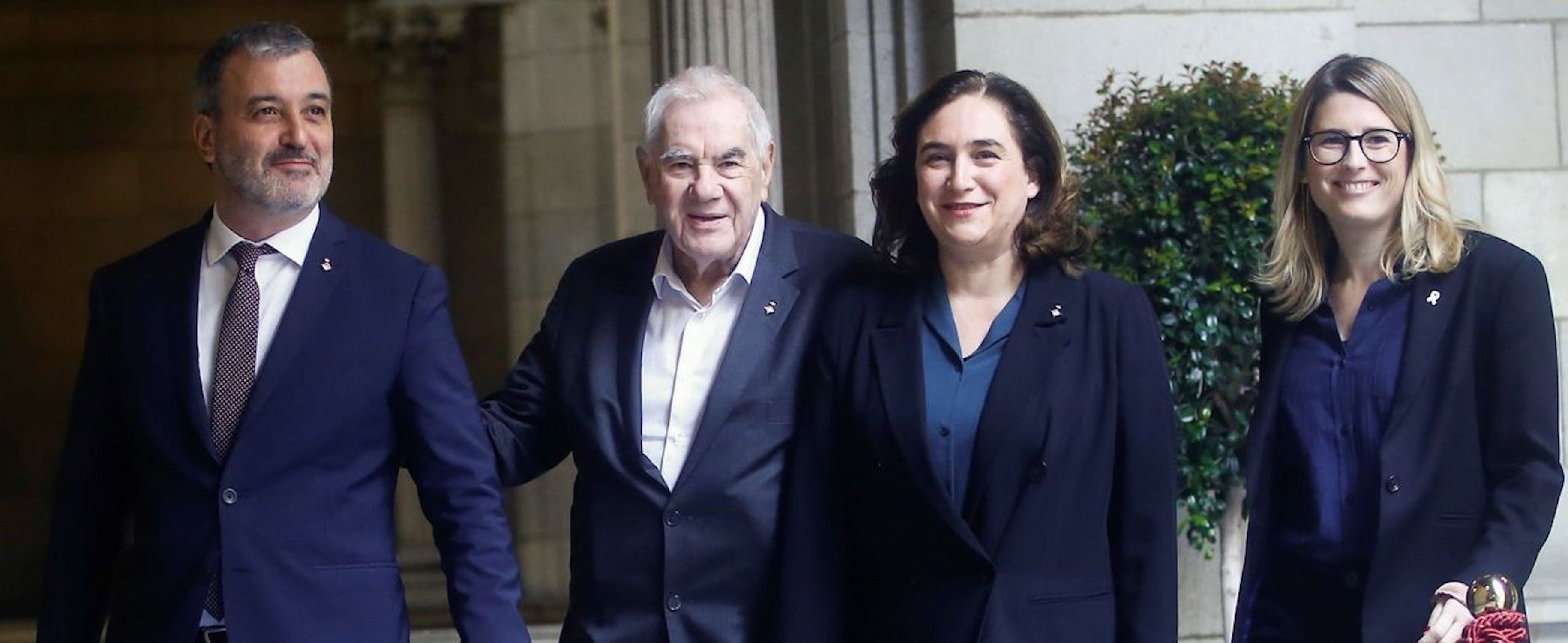 Collboni, Maragall, Colau y Artadi, en enero de 2020, tras aprobar el presupuesto / AGENCIAS