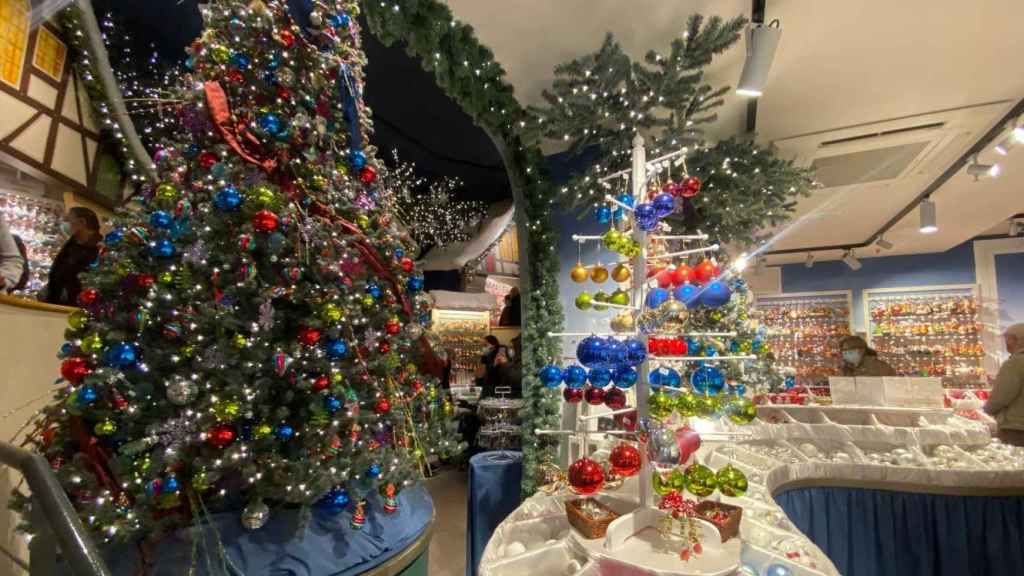 Interior de la tienda de Navidad más espectacular de Barcelona