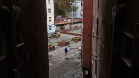 Una calle del barrio de Sant Roc en Badalona / PABLO MIRANZO