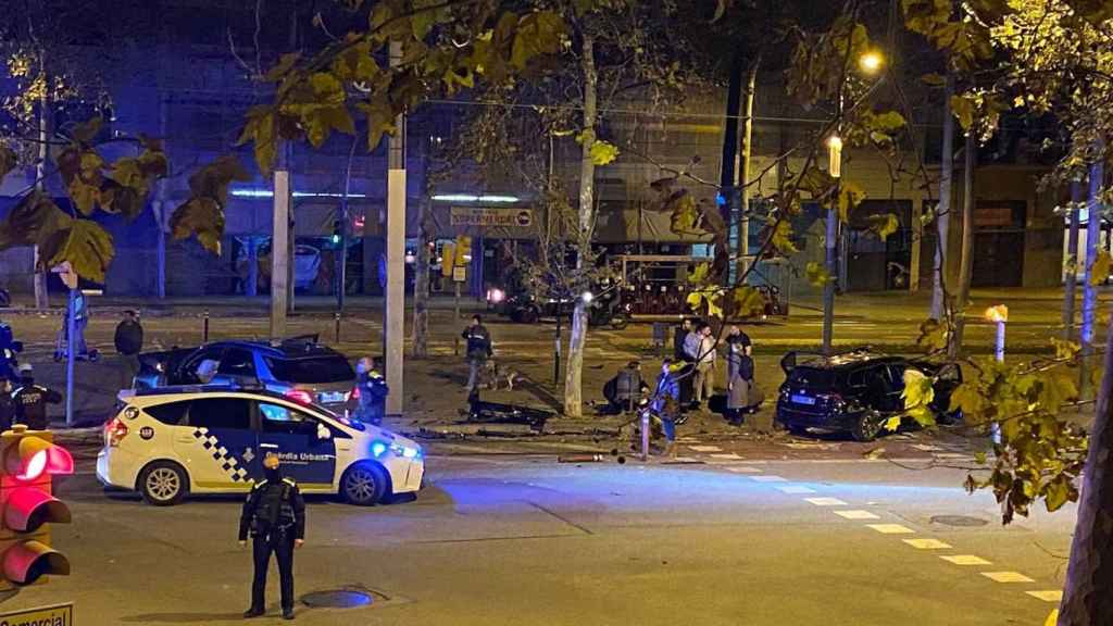 El accidente de Diagonal con Bac de Roda, la madrugada del viernes / METRÓPOLI