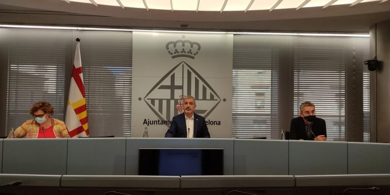 Montserrat Ballarín, Jaume Collboni y Jordi Martí, en la rueda de prensa de este viernes / EUROPA PRESS