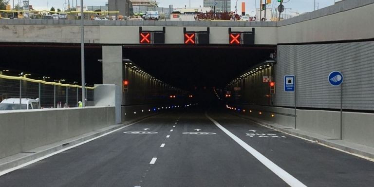 Radar en el túnel de Glòries / PABLO MIRANZO