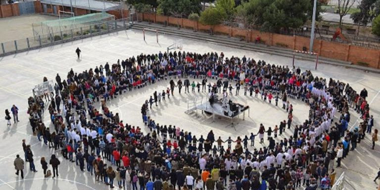 Uno de los actos celebrados en el colegio Sant Gabriel antes de la pandemia / COL·LEGI SANT GABRIEL