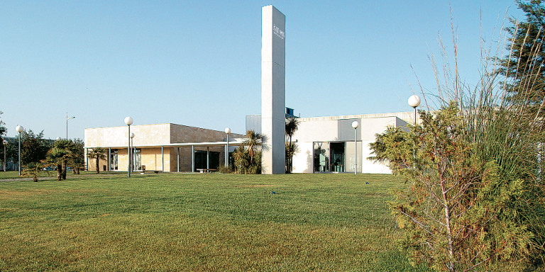 Instalaciones de  la funeraria Áltima / ÁLTIMA