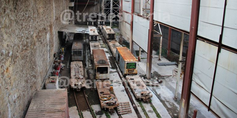 Maquinaria abandonada en el túnel de la L9 / CARLOS VILÉS - TRENESMANÍA