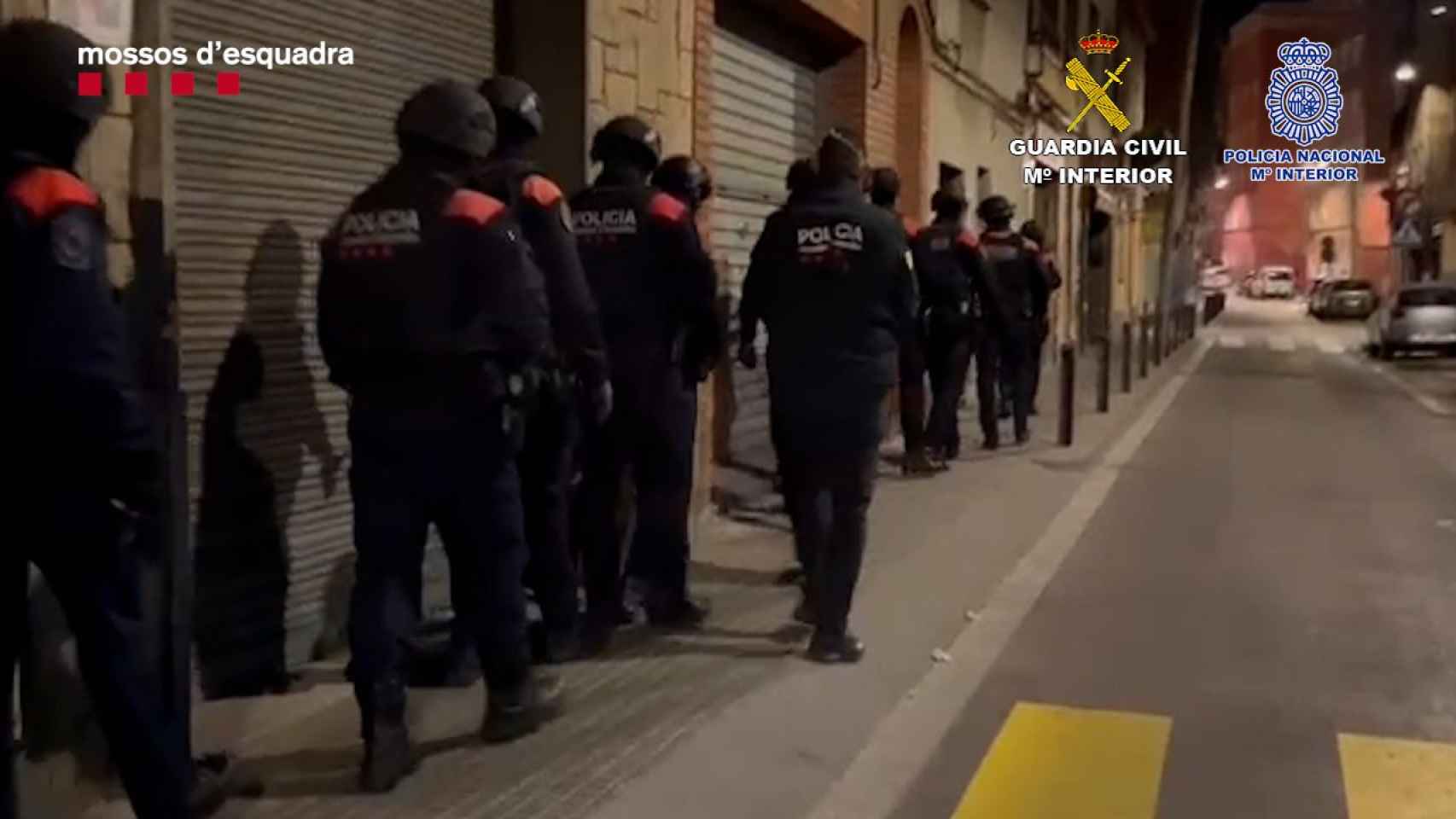 Un operativo policial en l'Hospitalet y Cornellà / MOSSOS D'ESQUADRA