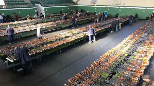 Subasta de armas organizada por la Guardia Civil en Barcelona / EUROPA PRESS