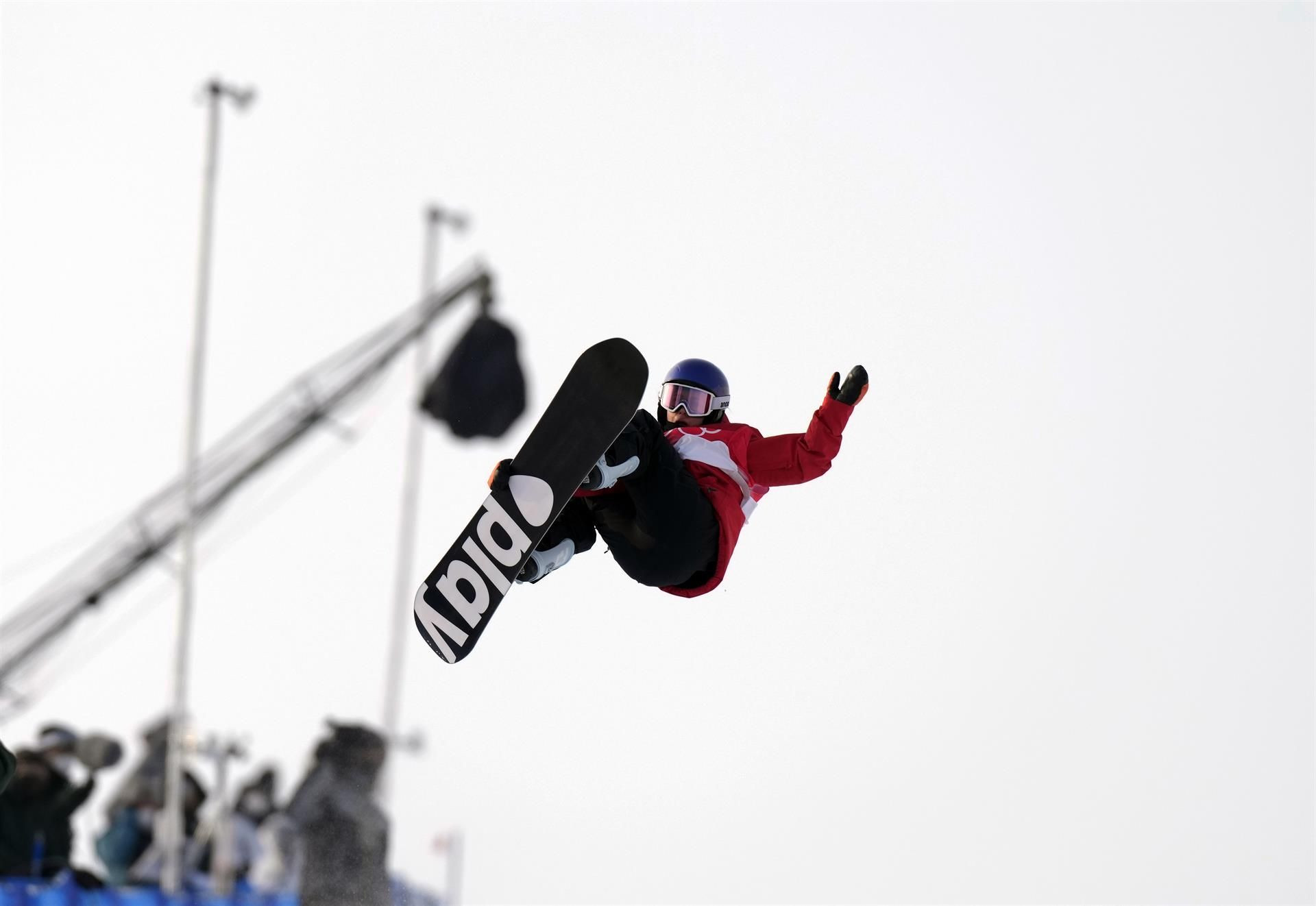 La 'rider' española Queralt Castellet compitiendo en el 'halfpipe' de los Juegos Olimpicos de Invierno de Pekín 2022 / COE