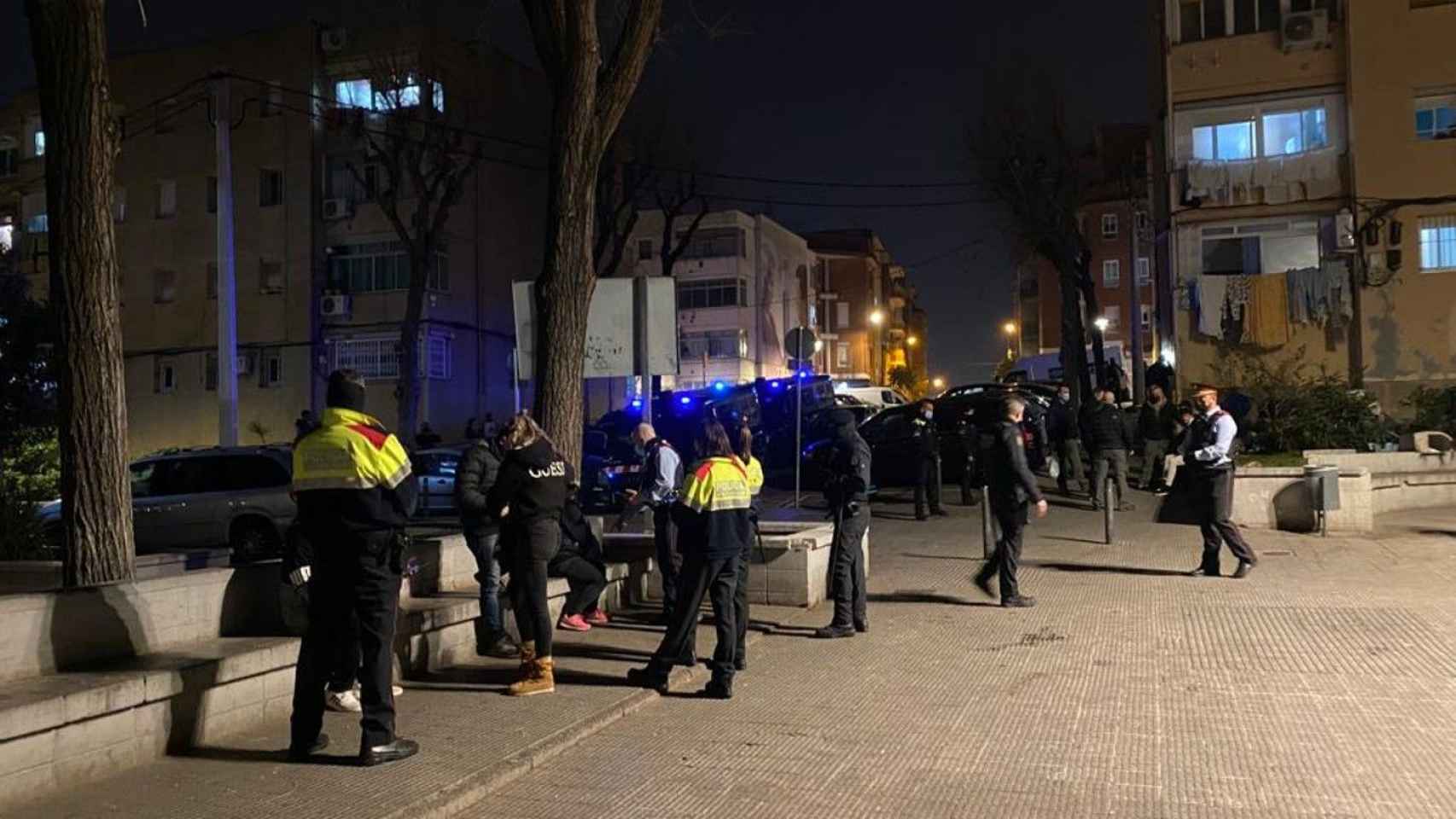 Redada en el barrio de La Florida, en L'Hospitalet de Llobregat / MOSSOS D'ESQUADRA