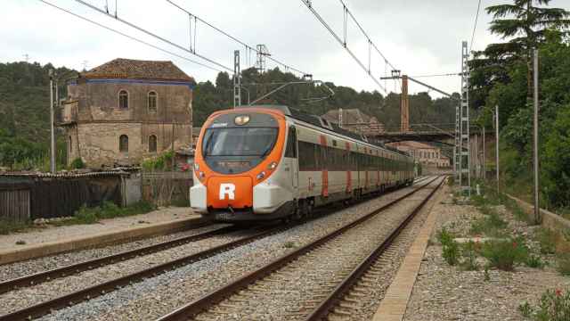 Un tren de la R4 de Rodalies