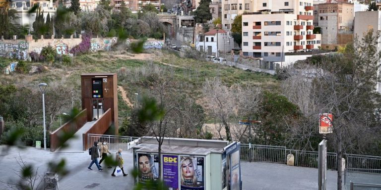 Nuevo ascensor en la estación de Vallcarca / TMB