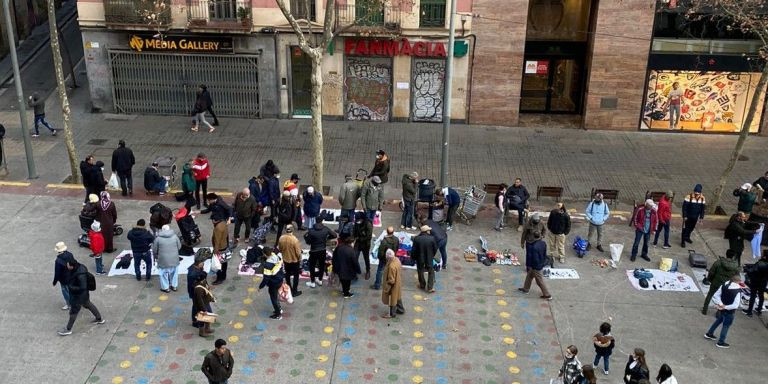 Vendedores del 'mercado de la miseria' / PLATAFORMA D'AFECTATS PER LA LLOSA DE SANT ANTONI