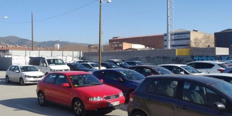 Espacio en el que se construirá la comisaría de Sant Andreu / METRÓPOLI - JORDI SUBIRANA