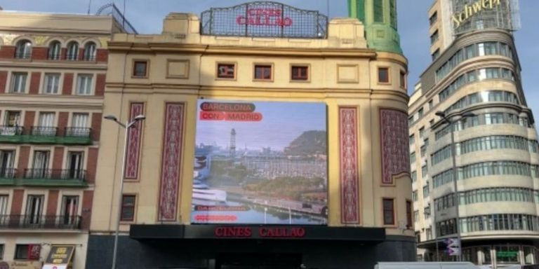 Anuncio de Barcelona en la plaza Callao de Madrid / CALLAO CITY LIGHTS