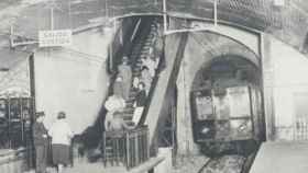 La estación de metro de Aragó, en 1932 / TMB