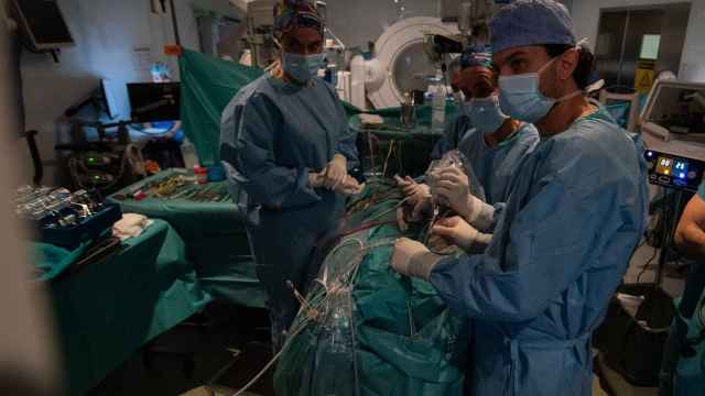 El Hospital Clínic de Barcelona realiza unas 50 cirugías de base de cráneo cada año / EUROPA PRESS