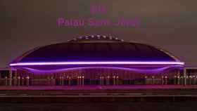 El Palau Sant Jordi, iluminado con luz violeta / PALAU SANT JORDI