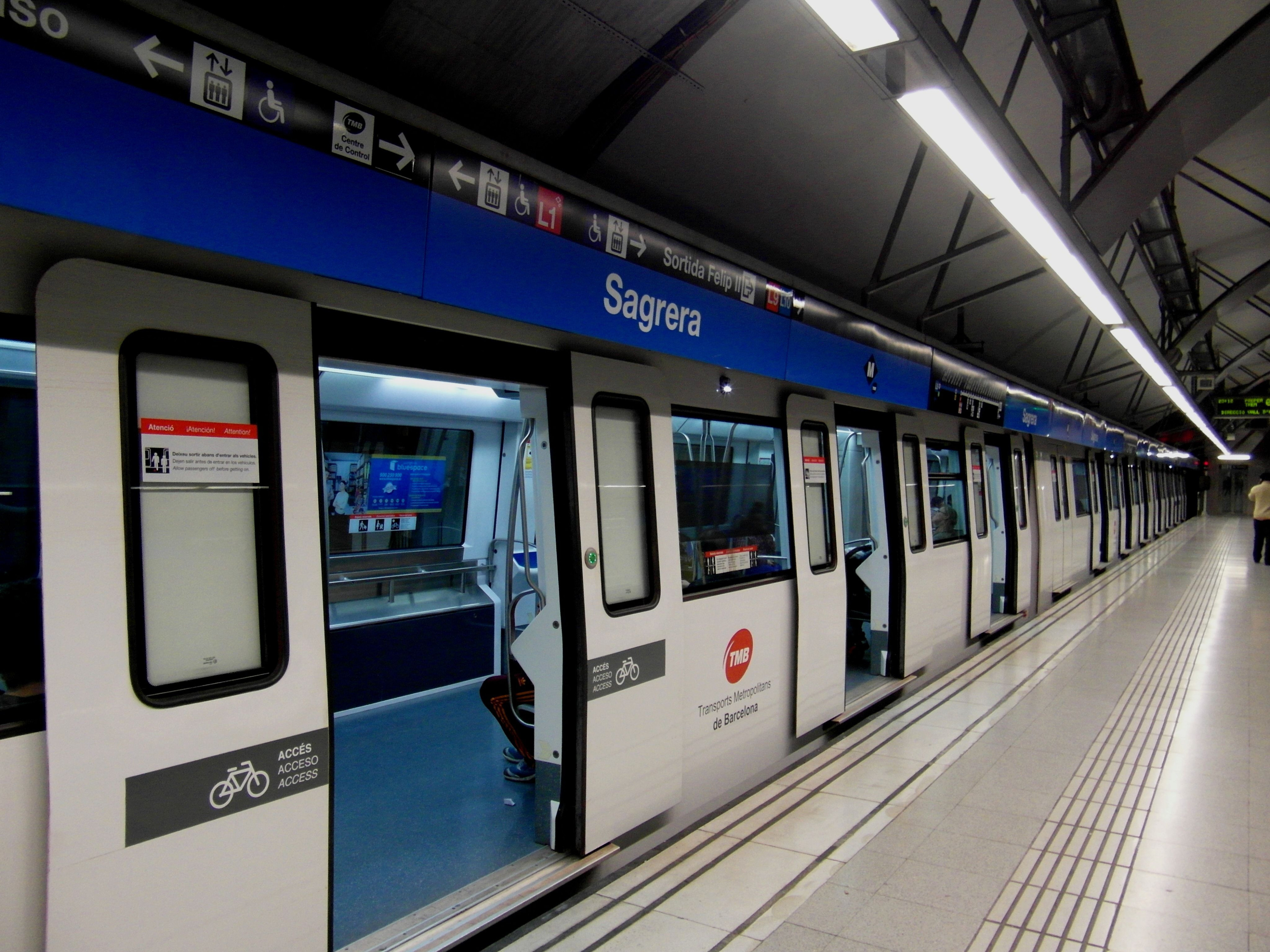 Línea 5 del metro de Barcelona en la estación de La Sagrera