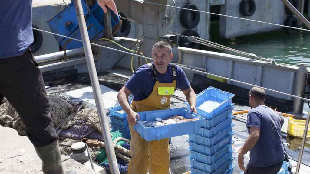 Pescadores de Barcelona en una imagen de archivo / BARCELONA TURISME