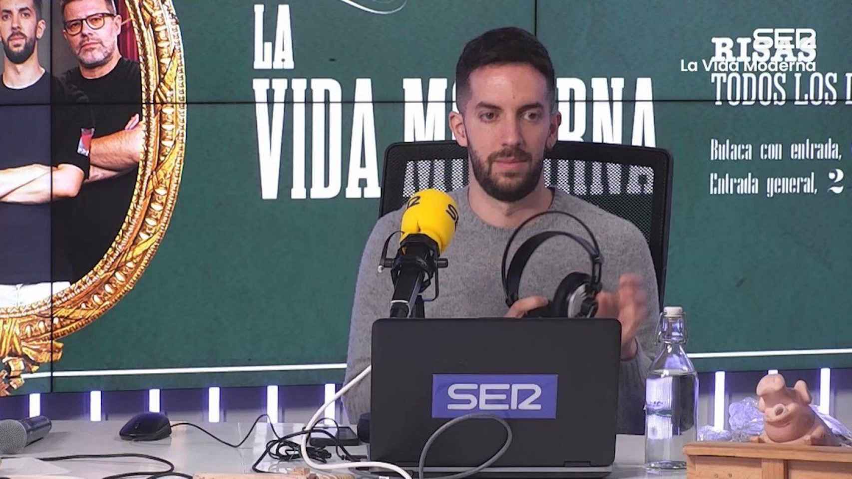 David Broncano durante una emisión del programa 'La Vida Moderna' / CADENA SER