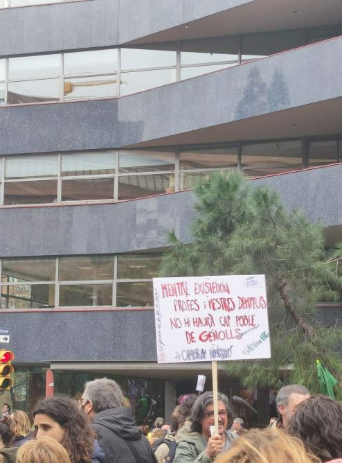 Imágenes de la manifestación de profesores en el segundo día de huelga / METRÓPOLI