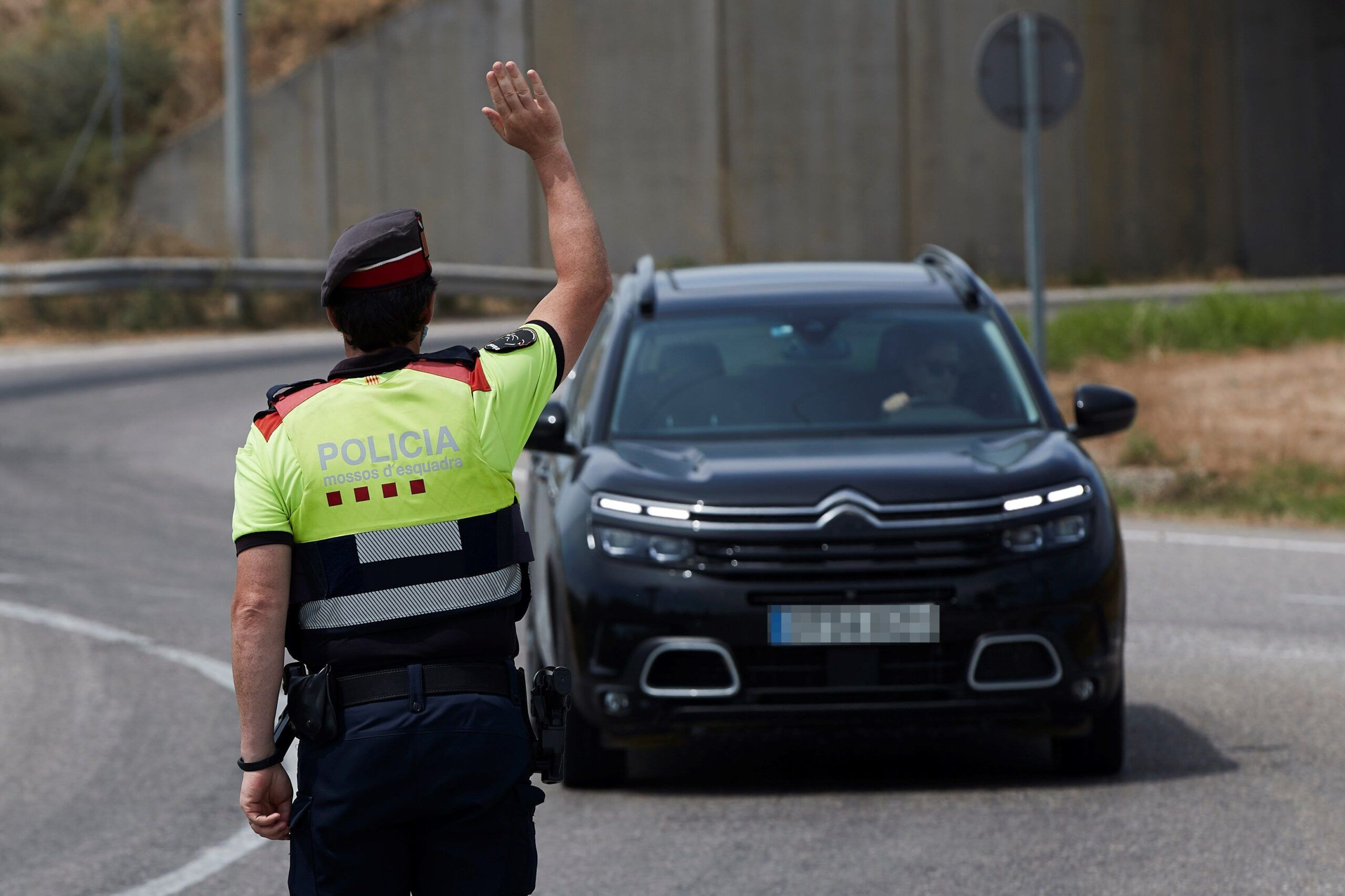 Un mosso d'esquadra en un control de carretera / CCOO MOSSOS D'ESQUADRA