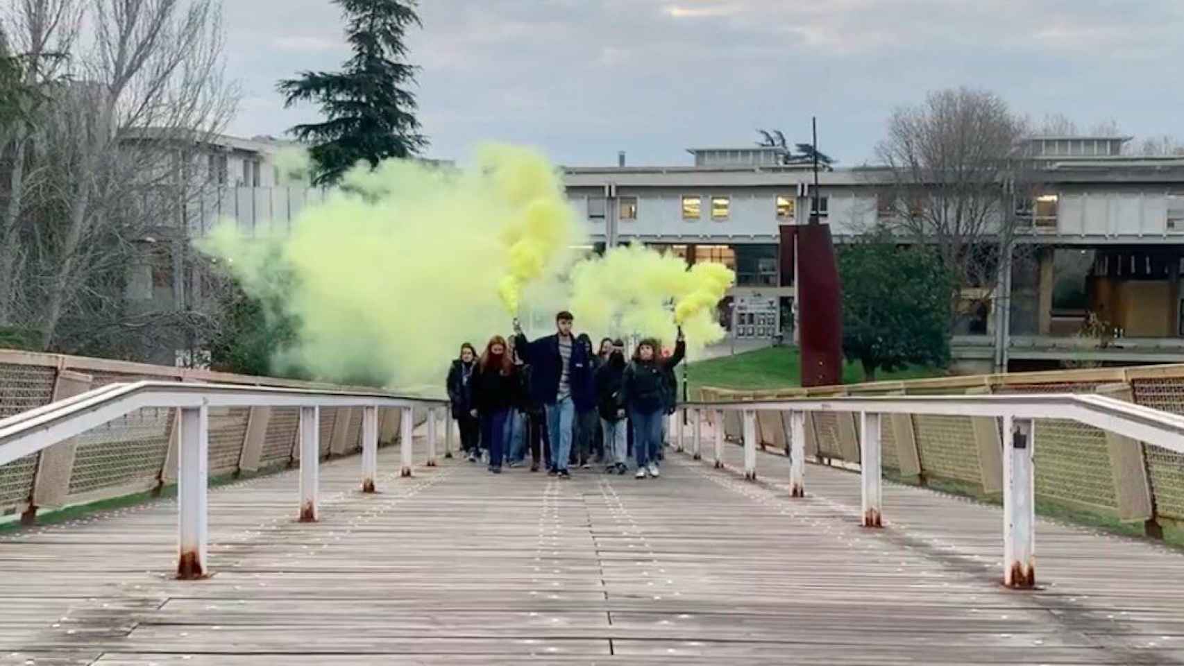 Estudiantes concentrados en la UAB durante una jornada de huelga / SEPC UAB