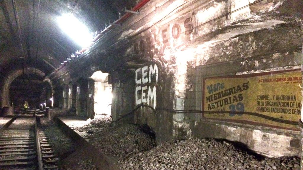 Parada fantasma de Correos del metro de Barcelona