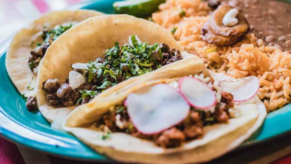 Tacos, un sabroso plato que triunfa en Barcelona, en una imagen de archivo