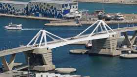 El puente de la Porta d'Europa, donde fue hallado el cadáver de una mujer este domingo / WIKIMEDIA COMMONS